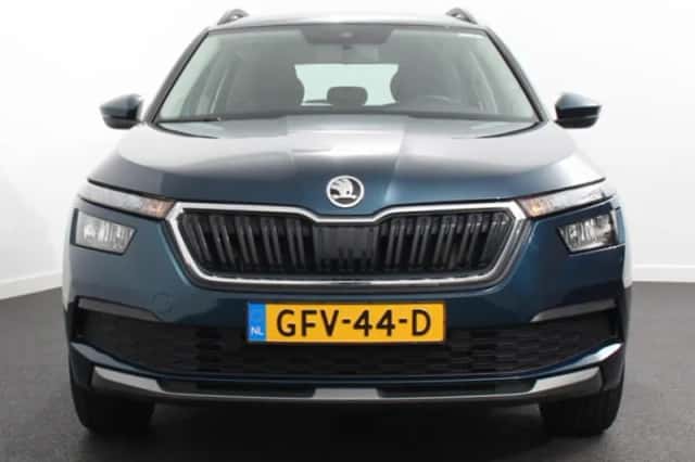 Škoda Kamiq (2021) thumbnail 2