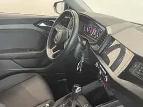 Audi A1 (2023) thumbnail 16