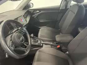 Audi A1 (2023) thumbnail 3