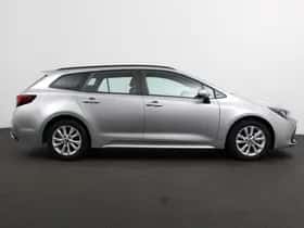 Toyota Corolla (2025) thumbnail 8