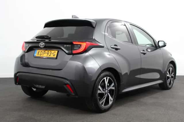 Toyota Yaris (2025) thumbnail 6