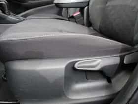 Toyota Yaris (2025) thumbnail 12