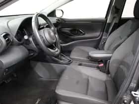 Toyota Yaris (2025) thumbnail 9