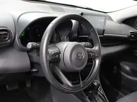 Toyota Yaris (2025) thumbnail 11