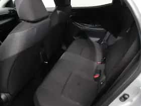 Toyota Yaris (2025) thumbnail 9