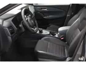 Nissan Qashqai (2023) thumbnail 9