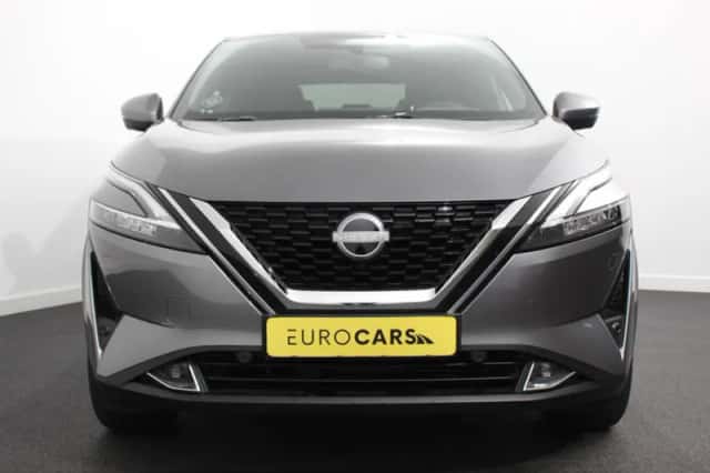 Nissan Qashqai (2023) thumbnail 4