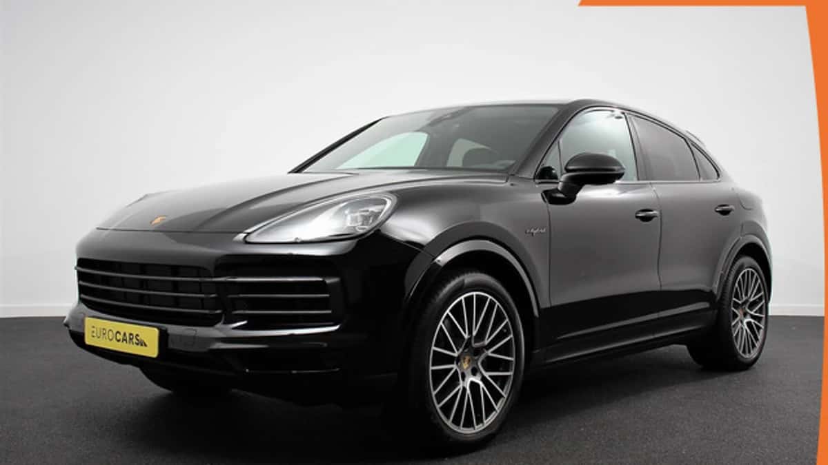 Porsche Cayenne (2023) — foto 1