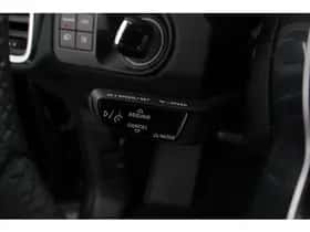 Porsche Cayenne (2023) thumbnail 18