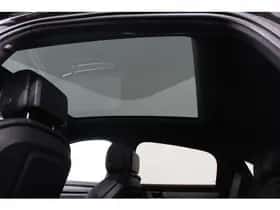 Porsche Cayenne (2023) thumbnail 3