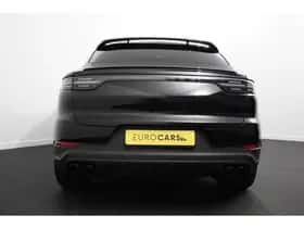 Porsche Cayenne (2023) thumbnail 5