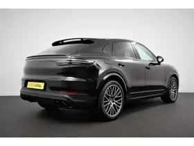 Porsche Cayenne (2023) thumbnail 6