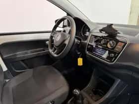 Volkswagen Up! (2022) thumbnail 17
