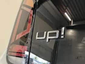 Volkswagen Up! (2022) thumbnail 25