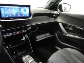 Peugeot 2008 (2024) thumbnail 12