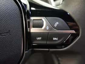 Peugeot 2008 (2024) thumbnail 16