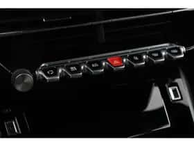 Peugeot 2008 (2023) thumbnail 16