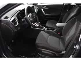 Kia Ceed (2023) thumbnail 21