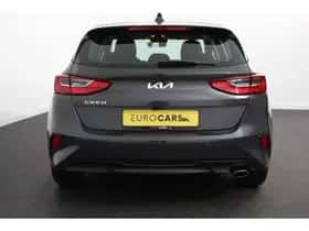 Kia Ceed (2023) thumbnail 6