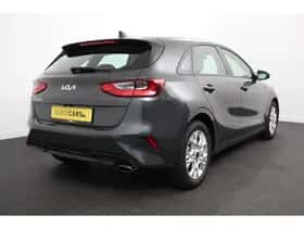Kia Ceed (2023) thumbnail 7