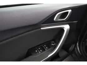Kia Ceed (2023) thumbnail 10