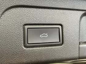 Volkswagen Touran thumbnail 31
