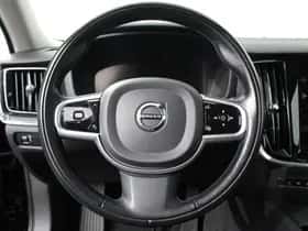 Volvo V60 (2021) thumbnail 22