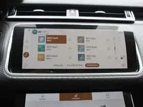 Land Rover Range Rover Velar (2022) thumbnail 32
