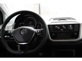 Volkswagen Up! (2019) thumbnail 12