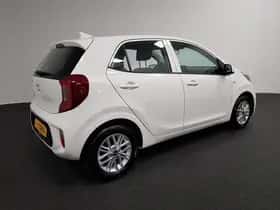 Kia Picanto (2022) thumbnail 6