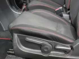 Suzuki Swift (2013) thumbnail 21