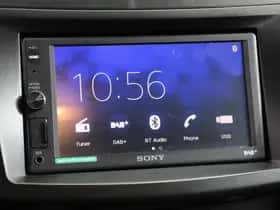 Suzuki Swift (2013) thumbnail 23