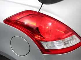 Suzuki Swift (2013) thumbnail 31