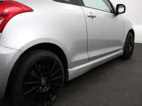 Suzuki Swift (2013) thumbnail 34