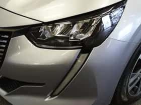Peugeot 208 (2023) thumbnail 4