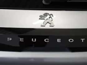 Peugeot 208 (2023) thumbnail 8