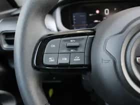 Jeep Avenger (2024) thumbnail 11