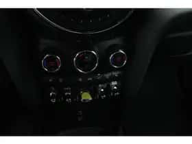 MINI Cooper (2020) thumbnail 16