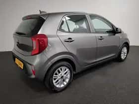 Kia Picanto (2022) thumbnail 4