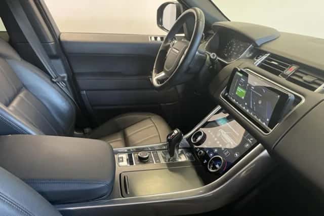 Land Rover Range Rover Sport (2021) thumbnail 2