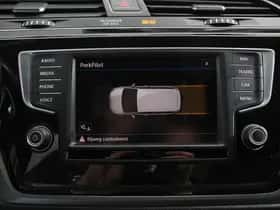Volkswagen Touran (2016) thumbnail 21