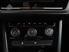 Volkswagen Touran (2016) thumbnail 22