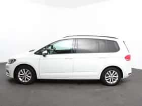 Volkswagen Touran (2016) thumbnail 9
