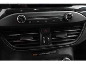 Ford Focus (2022) thumbnail 19