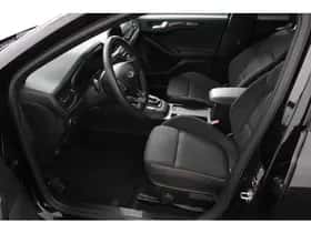 Ford Focus (2022) thumbnail 8