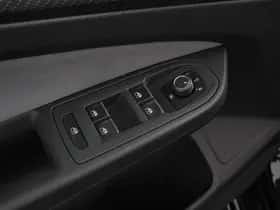 Volkswagen Golf (2023) thumbnail 13