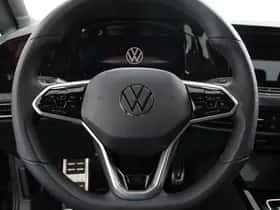 Volkswagen Golf (2023) thumbnail 16