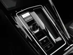 Volkswagen Golf (2023) thumbnail 18