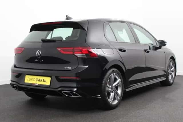 Volkswagen Golf (2023) thumbnail 6