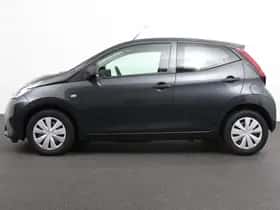 Toyota Aygo (2021) thumbnail 7